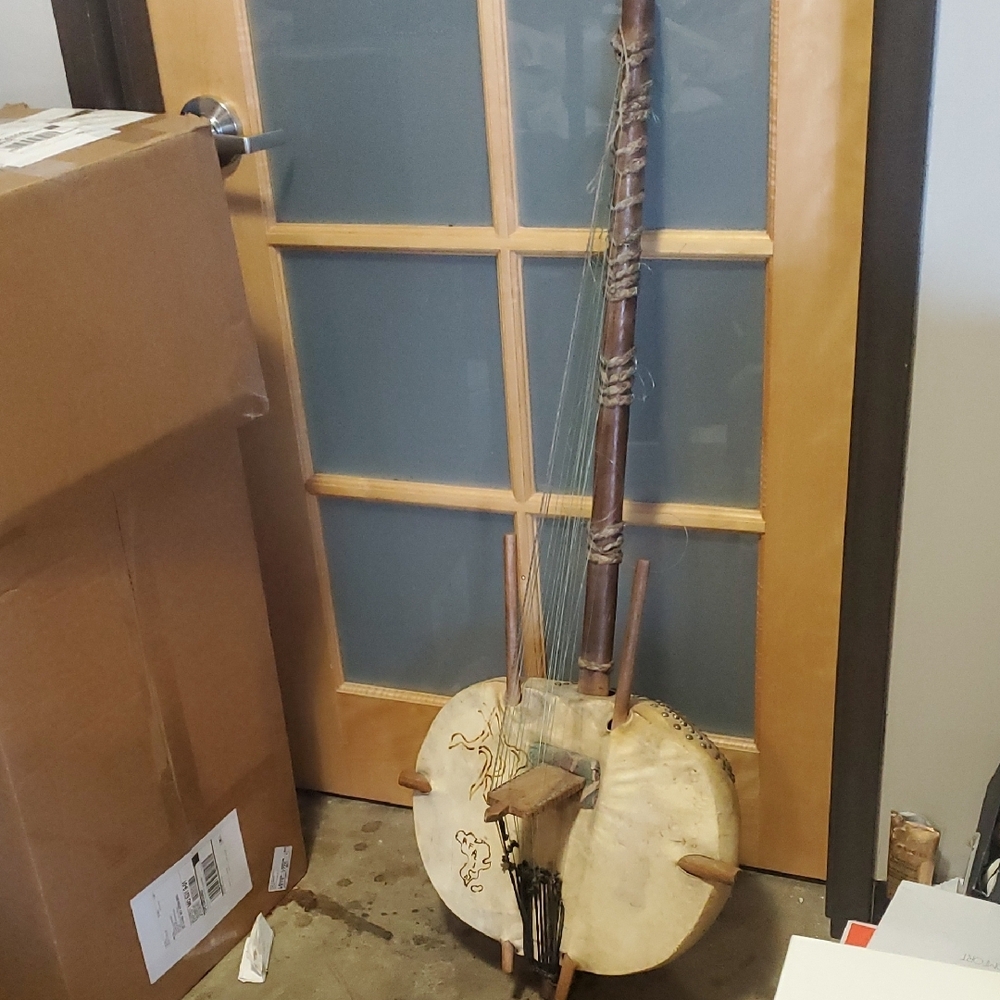 Kora Authentic Handcrafted African String Instrument with Unique Design - Picture 4 of 8
